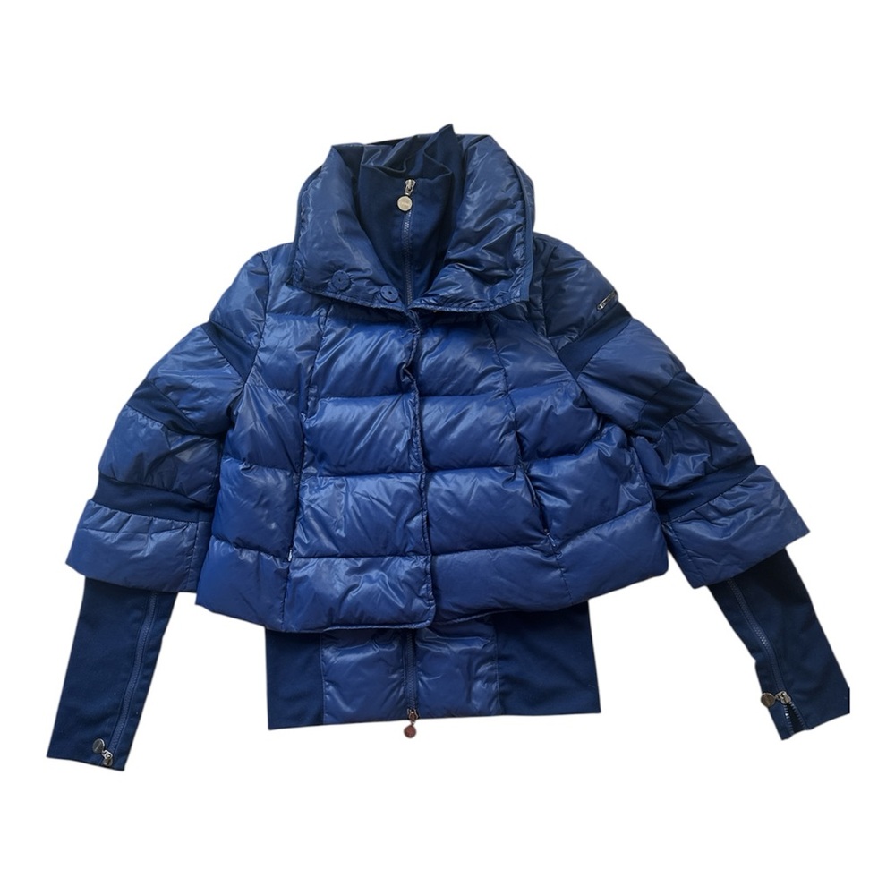 Elegant Navy Puffer Jacket for Women